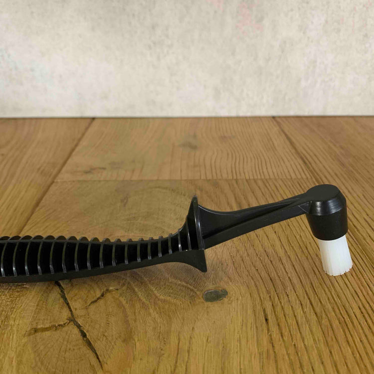 Grouphead brush